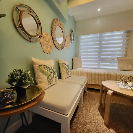 Muggle Stay Guest House - Bonifacio Global City Taguig Manila Exterior photo