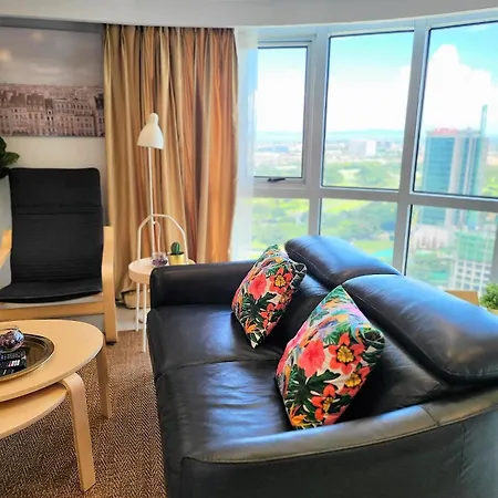Muggle Stay Guest House - Bonifacio Global City Taguig Manila Exterior photo